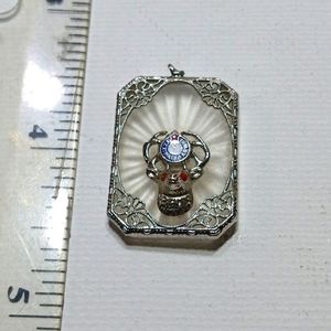 Elks camphor glass pendant